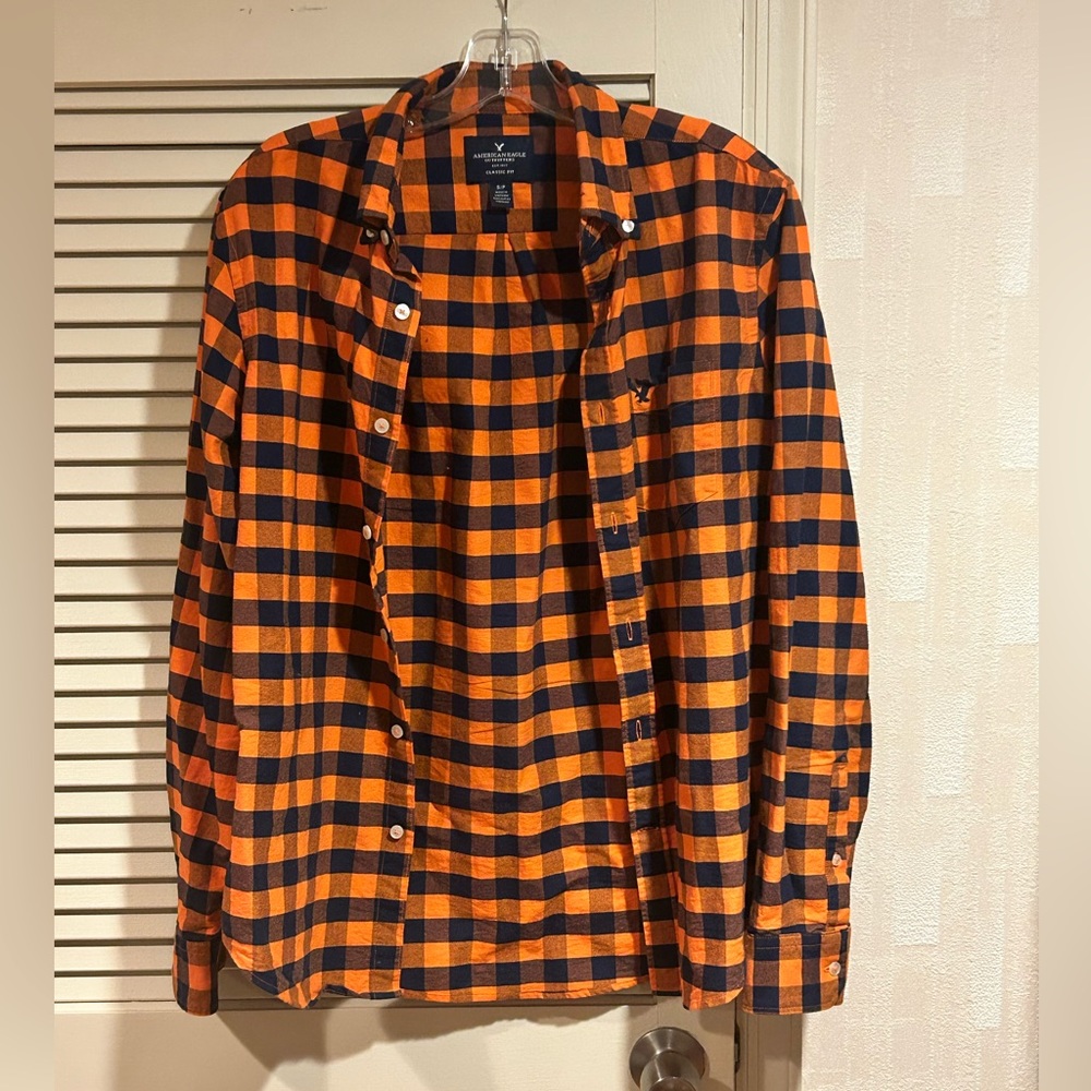 American Eagle Men’s Small Orange & Blue Button Down Shirt